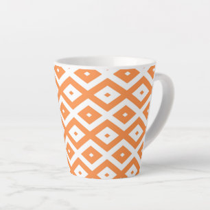 Orangefarbenes und weißes Diamantmuster Milchtasse