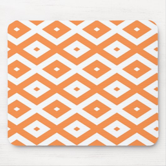 Orangefarbenes und weißes Diamantmuster Mousepad (Vorne)