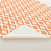 Orangefarbenes und weißes Diamantmuster Sherpadecke (3/4)