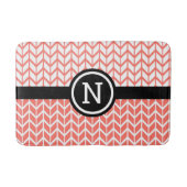 Orangefarbenes Zickzack Muster Monogram Bold moder Badematte (Vorderseite)