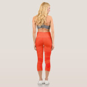 Orangefärbter Krawatte Capri Leggings (Rückseite)