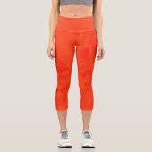 Orangefärbter Krawatte Capri Leggings (Vorderseite)