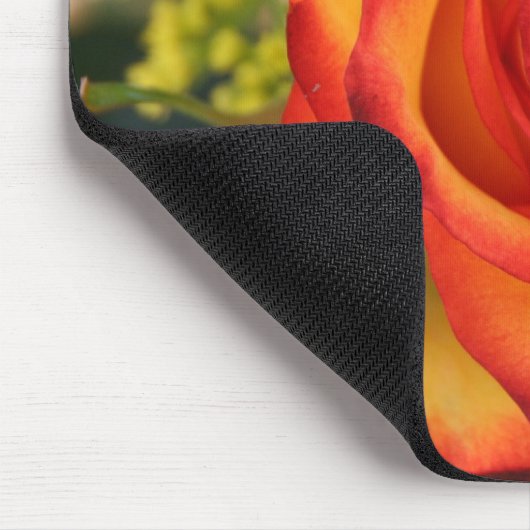 Orangeflippte Rose Mousepad (Ecke)