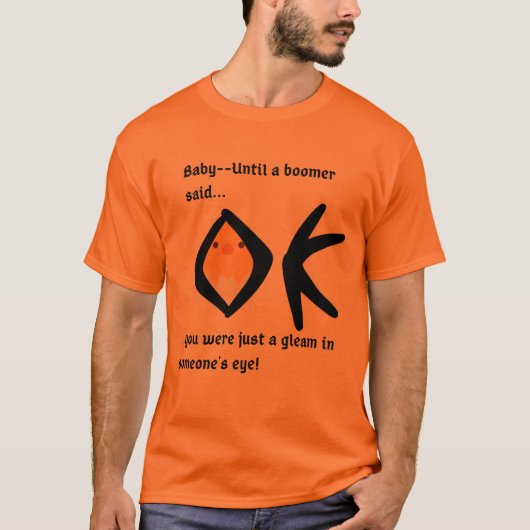 Orange'Gleam in Eye'Boomerangang T-Shirt (Vorderseite)