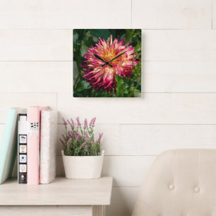 Orangenblüten-Fotografie, Kanadische Chrysantheme Quadratische Wanduhr