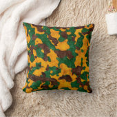 Orangenbraune grüne Camouflage dekoratives Kissen (Decke)