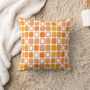 Orangene Quadrate-Design Kissen