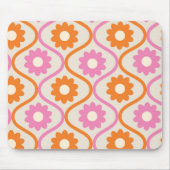 Orangene und rosa Blumen auf Retro-Ogee-Muster Mousepad (Vorne)