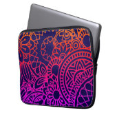 Orangene violette Blumen und marineblauer Hintergr Laptopschutzhülle (Vorderseite Links)