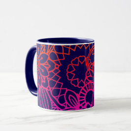 Orangene violette Blumen und marineblauer Hintergr Tasse