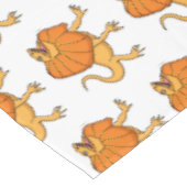 Orangenhals-Eidechsen-Cartoon Tischdecke (Schrägansicht)