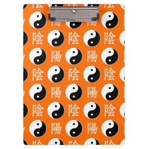 Oranges chinesisches Yin-Yang-Muster Klemmbrett