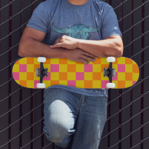 Oranges Gelbes Rosa Kariertes Musterdesign Skateboard