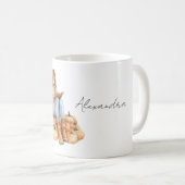 Oranges Kürbismädchen mit Buch Kaffeetasse (VorderseiteRechts)