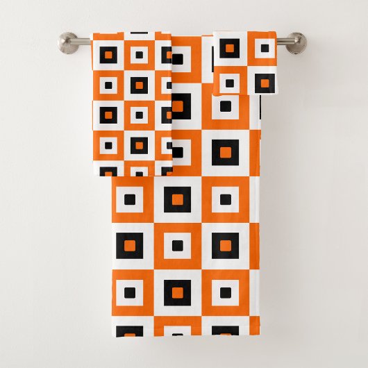 Oranges Schwarz Weiß karierte Quadrate Muster Badhandtuch Set