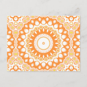 Oranges und gelbes strahlendes Mandala-Muster Postkarte