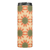 Oranges und grünes Retro-Blumenmuster-Monogramm Thermosbecher (Rückseite)