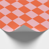 Oranges und rosa Schachbrettmuster Geschenkpapier (Ecke)