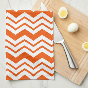 Oranges Weiß Chevron Zickzack-Muster-Design  Geschirrtuch