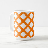 Oranges Weißes Schachbrett-Diamantmuster Kaffeetasse (Vorderseite Links)