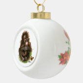 Orangutan Baby and Butterfly Keramik Kugel-Ornament (Rechts)