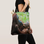 Orangutan Mutter mit Baby Tasche (Von Nahem)