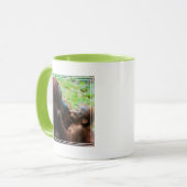 Orangutan Mutter mit Baby Tasse (Vorderseite Links)