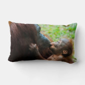 Orangutan Mutter und Kind Lendenkissen (Rückseite)