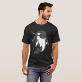 Orca as Fisher mit Angelrute T-Shirt (Vorne ganz)