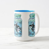Orca im Jar Zweifarbige Tasse (VorderseiteRechts)