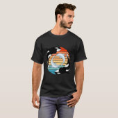 Orca Wale und Delphine Retro Sunset T-Shirt (Vorne ganz)