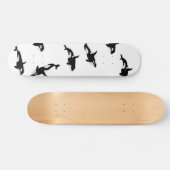 Orca Whale Pod Muster Ozean Weiß Skateboard (Horizontal)