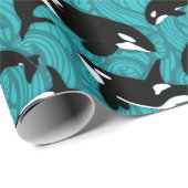 Orcas Killer Wale im Ozean Gemustert Geschenkpapier (Rolleneckpunkt)