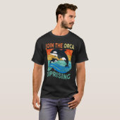 Orcas Uprising Join The Orca Uprising Whales Attac T-Shirt (Vorne ganz)