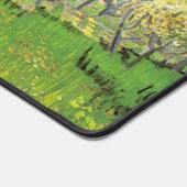 Orchard in Blossom von Vincent van Gogh Schreibtischunterlage (Ecke)