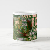 Orchid Blumenblussel über grüne Word-Wolke Jumbo-Tasse (Vorderseite)