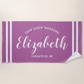 Orchid Lila Girls Wochenende Personalisierter Name Strandtuch (Vorderseite)