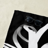 Orchid Noir: Abstrakt Schwarz & Weiß Strandtuch (Beispiel)