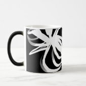 Orchid Noir: Abstrakt Schwarz & Weiß Verwandlungstasse (Links)