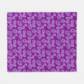 Orchid Peacock Feathers on Amethyst Lila Fleecedecke (Vorderseite (Horizontal))