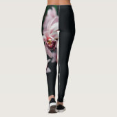 Orchidee Blume Schwarzer Hintergrund Leggings (Rückseite)