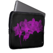 Orchideenschatten auf dunklem Hintergrund Laptopschutzhülle (Vorne Rechts)