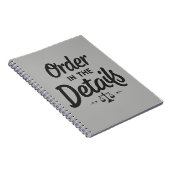 Order in the Details – Court Clerk Notizblock (Rechte Seite)