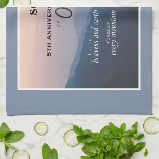 Ordination für das 5. Jubiläum Geschirrtuch (Gefaltet)