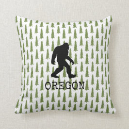 Oregon Bigfoot Throw Kissen
