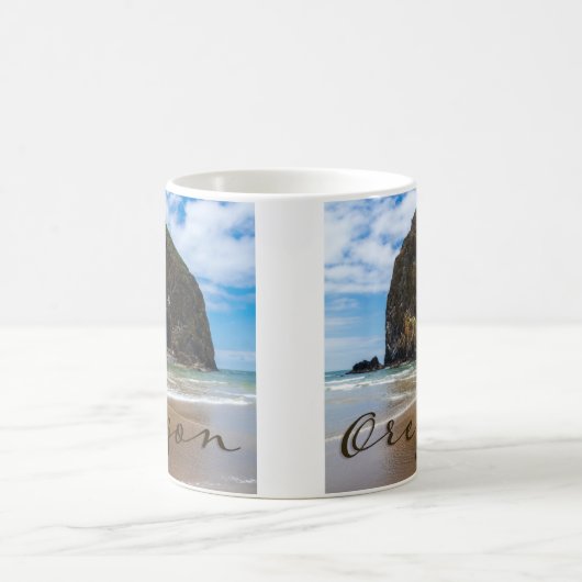 Oregon Cannon Beach Haystack Rock Souvenir Tasse (Mittel)