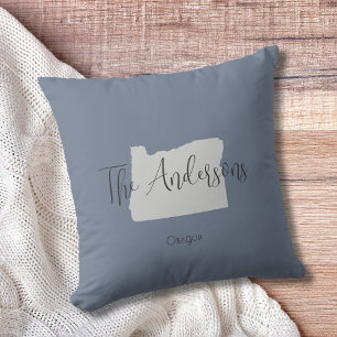 Oregon Kontur Familienname Throw Kissen