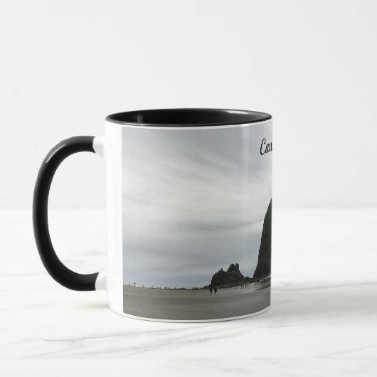 Oregon-Küsten-Kanonen-Strand-Heuschober-Felsen Tasse (Links)