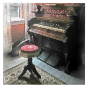 Organ mit kleiner Punkt-Schemel Fliese