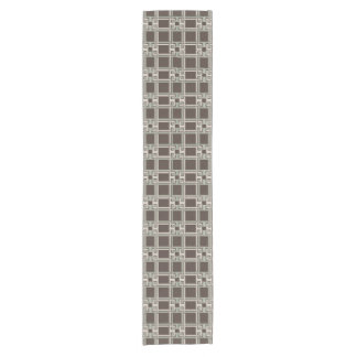Organic Sage Chocolate Greek Key Pattern Kurzer Tischläufer